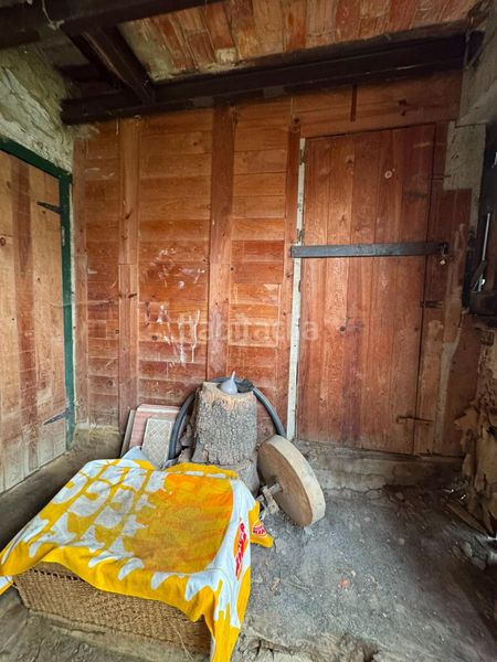 Foto 6188959d-9775-4521-ba65-64db43b13b85. Casa amb calefacció a Zona Rural Mieres