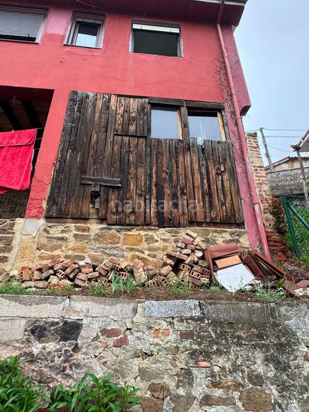 Foto b1adb561-db0d-4b96-9187-e26d2414c6b6. Casa amb calefacció a Zona Rural Mieres