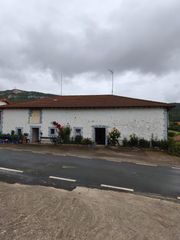 Masia a Medina de Pomar