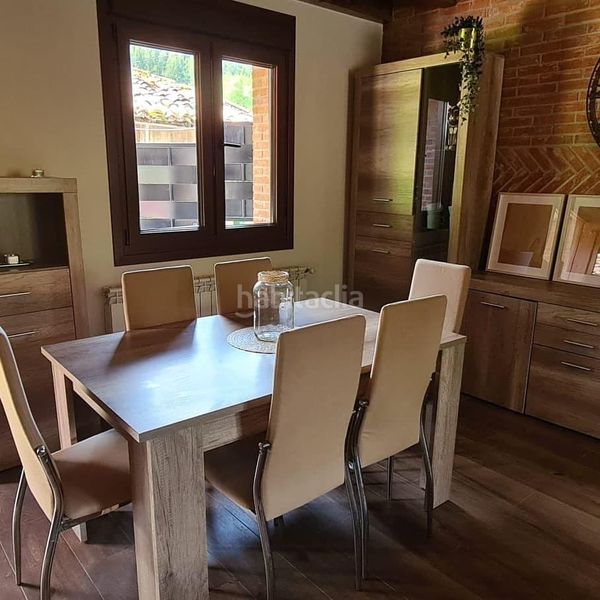 Foto d7860080-8a57-4e5d-8a65-90fb0f323498. Chalet en Ribadesella