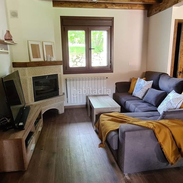 Foto dbac851d-6f01-4c0c-bf21-697e615241f5. Chalet en Ribadesella