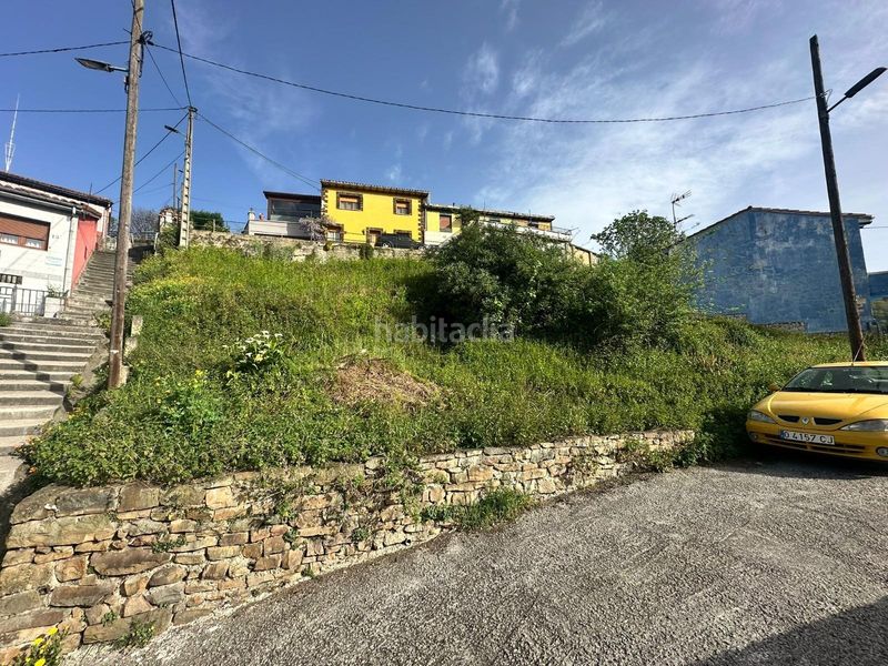 Foto 556385bf-2088-4617-9fcc-f138297900f7. Terreno residencial parcela edificable en Sama en Langreo