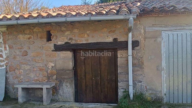 Foto d61603d0-89f3-43aa-b62c-d3093175db59. Masia amb calefacció a Oña