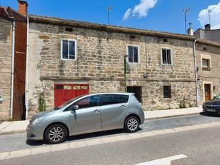 Casa a Villatoro. Oportunidad única en villatoro tu hogar o proyecto de inversión!