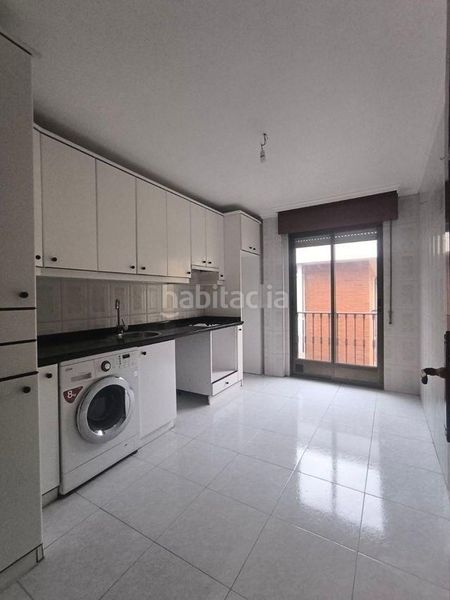 Foto 2aed6cc4-b5db-4d40-af40-72b6b2195bdd. Flat with heating in Briviesca