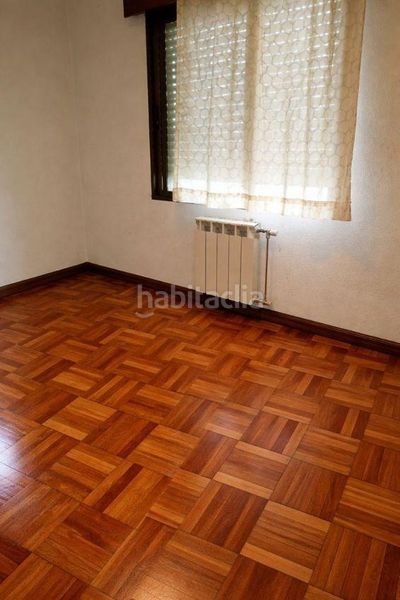 Foto c23fa33a-29fa-4ff9-b68e-0ab928e846c2. Flat with heating in Briviesca