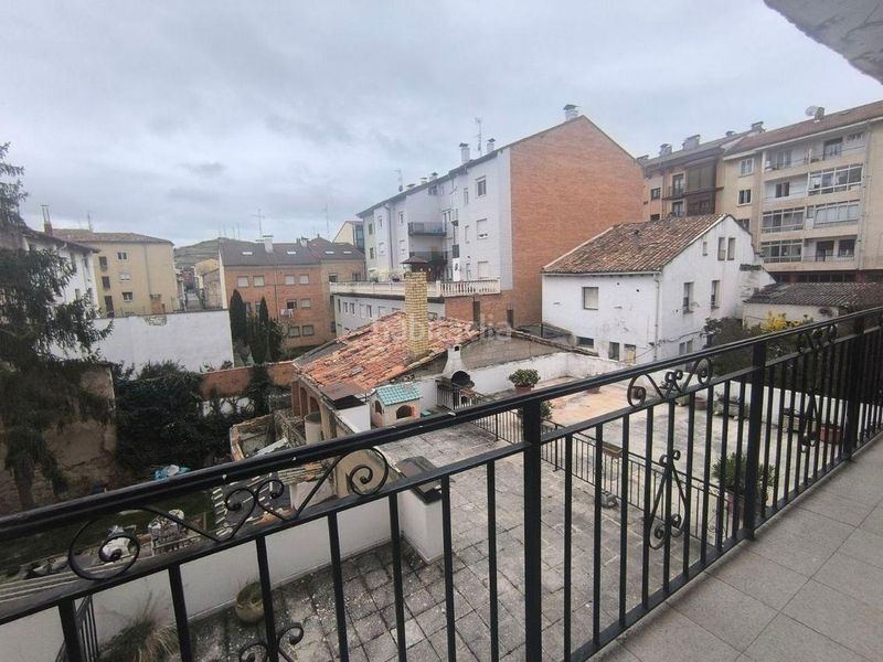 Foto cb7b520a-855e-4217-80d5-d0d4bcae0716. Flat with heating in Briviesca