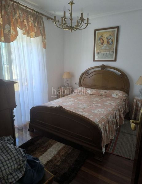 Foto 12a261f3-b5a9-4ed3-96b7-ba1b5623acd3. Chalet con piscina in Campoo de Enmedio