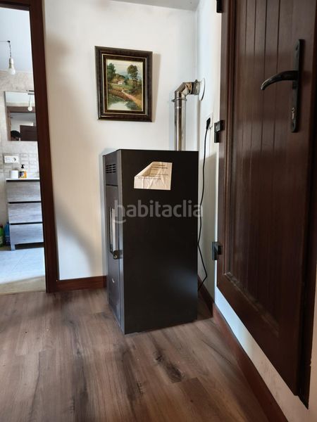 Foto ea17bc9c-a15f-486d-bad1-c4227c2131cf. Casa amb calefacció a Carrias