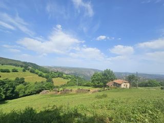 Masia a Belmonte de Miranda