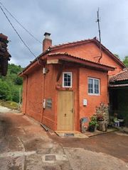 Masia a San Martín del Rey Aurelio. Encantadora casa de pueblo en sotrondio  72.000