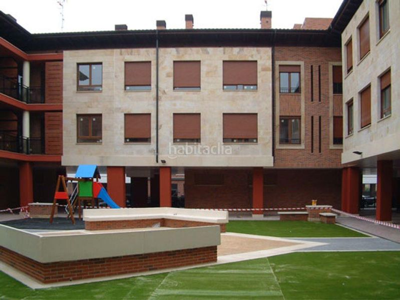Foto 815c9332-543b-46d2-ab37-9c47c307fe52. Flat with heating parking in Crucero - Aquende Miranda de Ebro