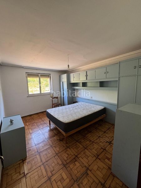 Foto 426c0574-9348-45dd-8527-08fe90254ba0. Casa adosada  en vega La Felguera en Langreo