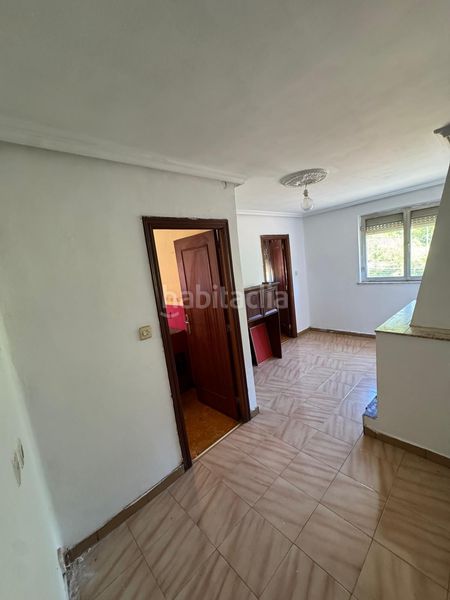 Foto 59aa7244-8ed1-45ff-bf61-f2f8c46f9283. Casa adosada  en vega La Felguera en Langreo