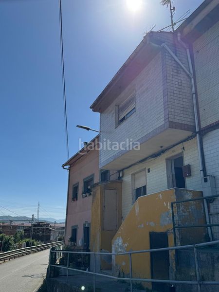 Foto ebecfa6d-c0a8-49e3-9f30-897c22756406. Casa adosada  en vega La Felguera en Langreo