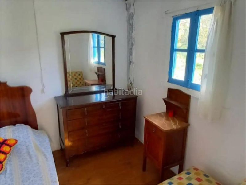 Foto 2ff23de9-b358-47c4-9dab-ee0185321776. Casa adossada a Piloña