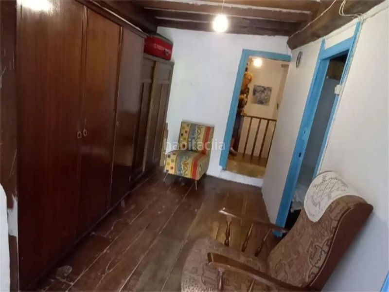 Foto f1d4d823-7329-4ad0-a9cf-63a952ce4c16. Casa adossada a Piloña