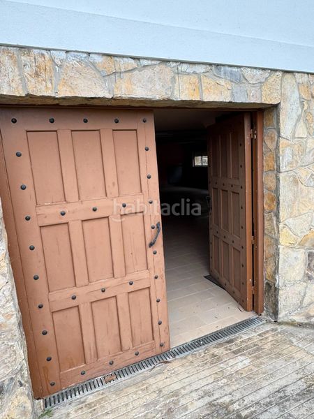 Foto cc1f8fe9-4e7e-492d-8084-243b9ed76115. Casa amb calefacció aparcament a Selorio - Tornón Villaviciosa