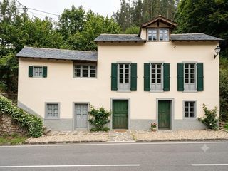 Country house in Valdés. Casa de piedra con gran potencial en valdés asturias  66.000