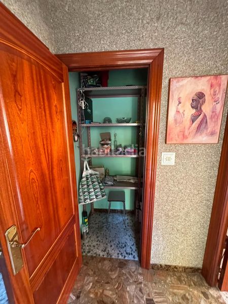 Foto 5f7e6cff-9b22-48a6-b75a-f052547a46ec. Casa amb aparcament a San Martín del Rey Aurelio