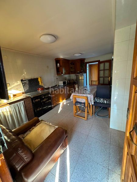 Foto cd3a54e0-98c7-4461-8121-0ef424abf9a2. Casa amb aparcament a San Martín del Rey Aurelio
