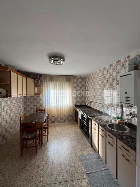 Foto dbd053ea-adb5-4c97-bbac-db057bf94126. Casa amb aparcament a San Martín del Rey Aurelio