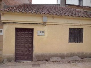Casa a Melgar de Fernamental