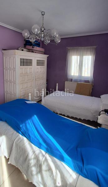 Foto d435c80d-9e5e-49e9-b2d7-a027745ee09d. Casa amb calefacció aparcament a Polanco