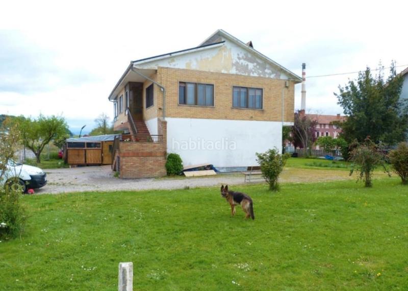 Foto 13b02d83-5efc-44ee-b2b8-10be6cc3e540. Haus mit heizung parking pool in Polanco