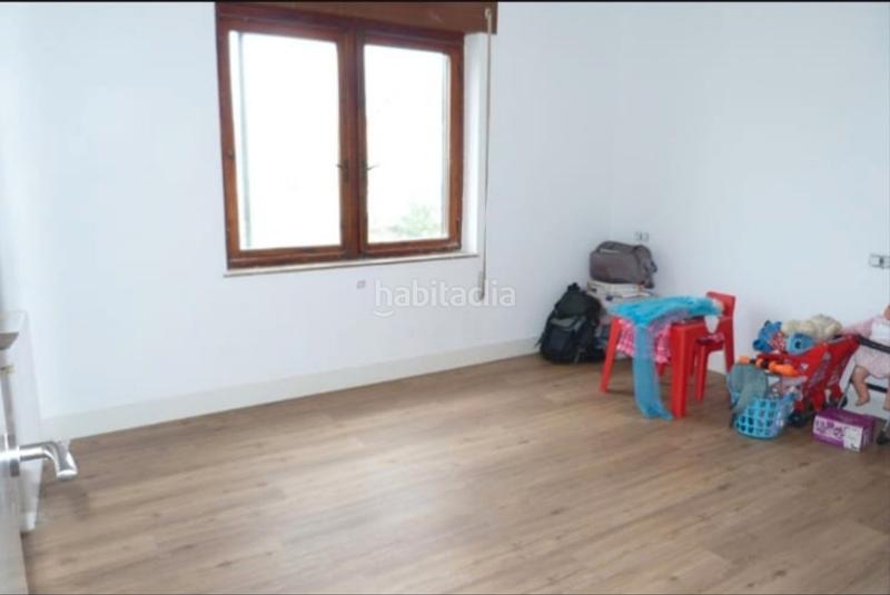 Foto f4789f98-3cce-45ff-b08f-34614de31e26. Haus mit heizung parking pool in Polanco