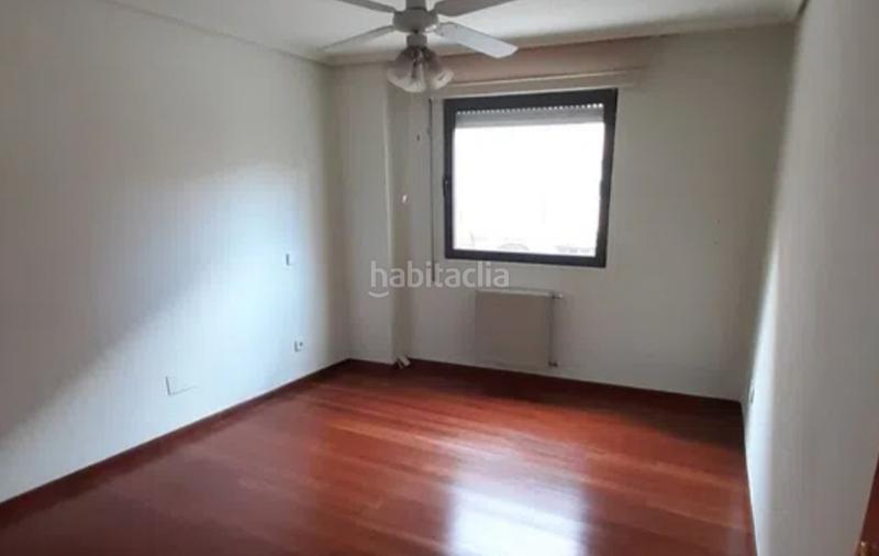 Foto f2bf453a-2ca5-4c51-9b92-34a89e2a65ab. Appartement dans Centro Torrelavega