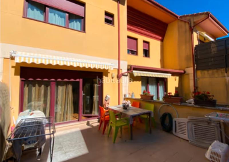 Foto 7df9b305-edd5-4fb2-88b2-4d47ad10b784. Reihenhaus mit heizung parking in Villatoro Burgos