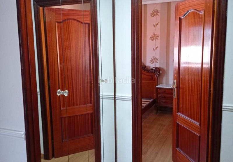 Foto b1a8b113-5d79-42ba-ba3f-186631481390. Piso en Cuatro Caminos Santander