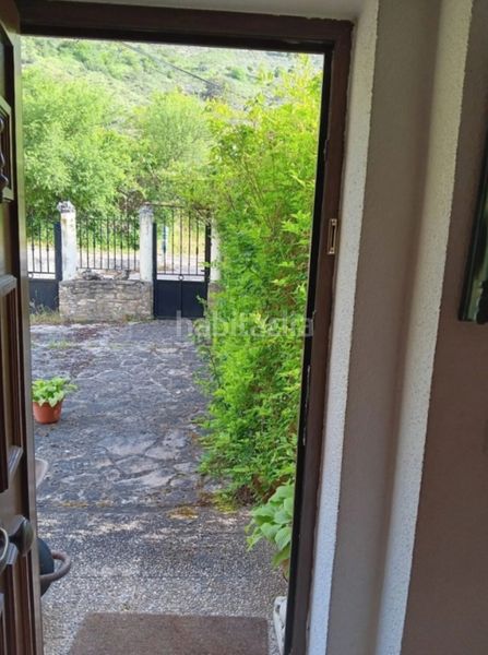 Foto 5e4f95a7-2ba2-4da5-94ab-b5dd9b792a5b. Chalet mit kamin heizung parking in Valle de Sedano