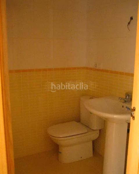 Foto d630fbc0-639f-4336-81f2-9656b80fd279. Zweistöckige wohnung mit parking in Centro Torrelavega