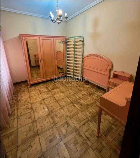 Foto a8683e6c-bd4b-4a24-98a3-09a096acf2af. Piso en Inmobiliaria - Barreda Torrelavega