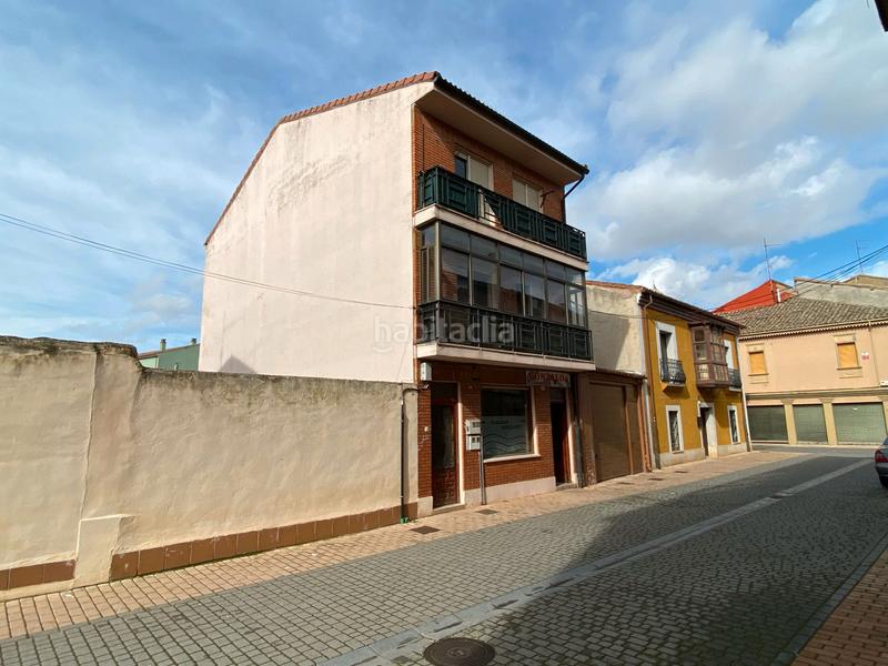 Foto bf076dff-a8bd-4202-829c-62e706a6e1a5. Edificio en Melgar de Fernamental