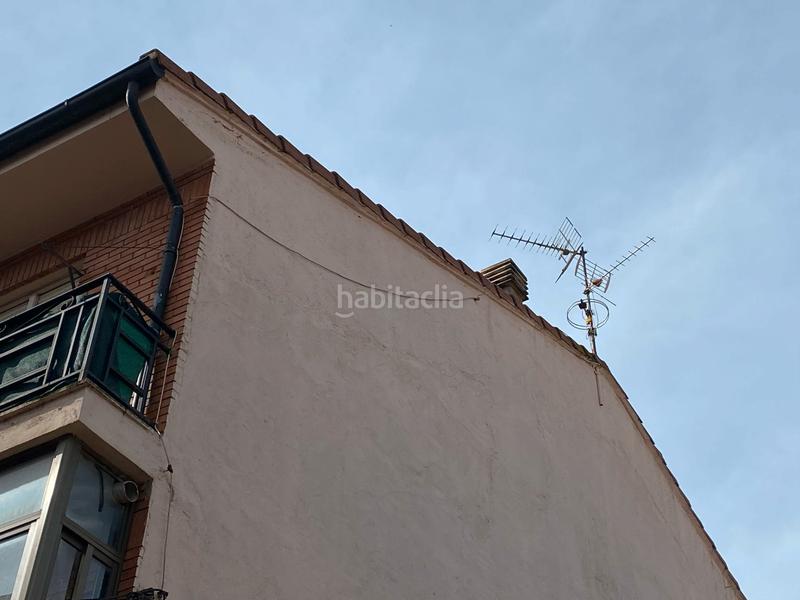 Foto e0365bbe-240f-47b4-8e93-b37bada96492. Edificio en Melgar de Fernamental