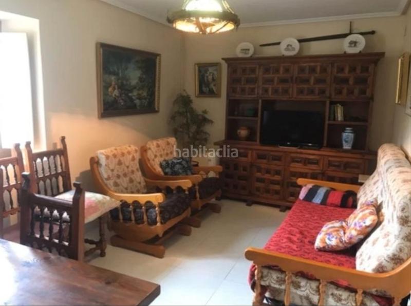 Foto 7e5ae81e-f37f-4343-91f3-ae9dbc4b5f9e. Casa con riscaldamento parcheggio in Arija