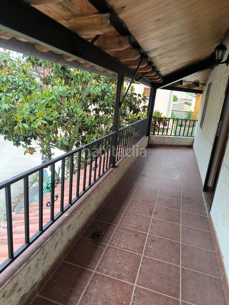 Foto 1e298016-3a21-4dcb-9e82-aa116dd650cc. House with heating parking in Zuñeda