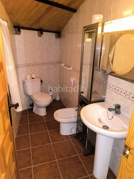 Foto 6bba36ab-88e7-4dcc-aca8-875c7f0cf83c. House with heating parking in Zuñeda