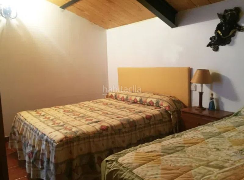 Foto b23f3d88-8f5c-4624-9de8-04b457db8d8b. House with heating parking in Zuñeda