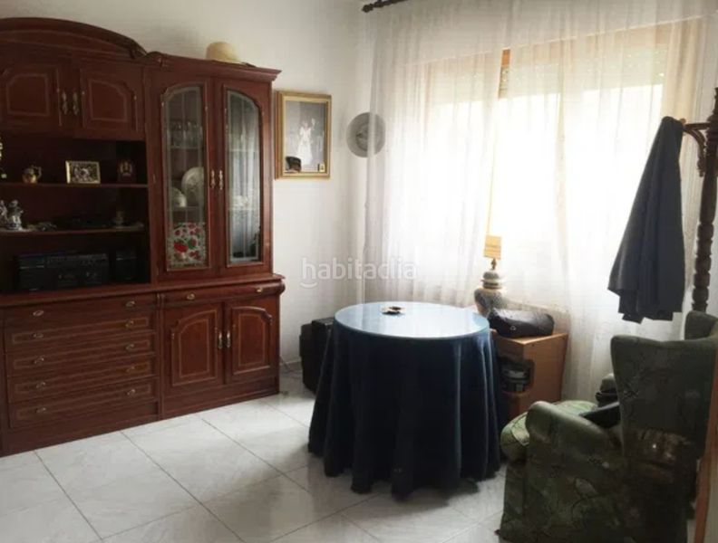 Foto d5e61dd4-b3d7-442c-94f1-14d06113abc7. House with heating parking in Zuñeda