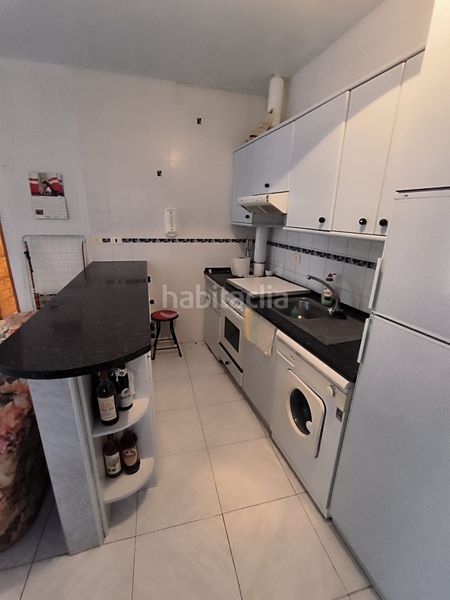 Foto f0866896-a0ae-4325-b618-f79bdcd46910. House with heating parking in Zuñeda