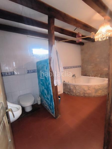 Foto 4a4c2188-4450-4d01-9817-e9ae3a9914f9. Maison avec cheminée chauffage dans Revillarruz