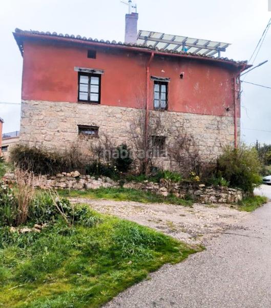 Foto a856de1c-fd56-4b4c-9a26-1a910ac83490. Maison avec cheminée chauffage dans Revillarruz