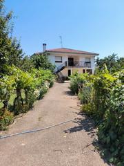 Maison à Medina de Pomar