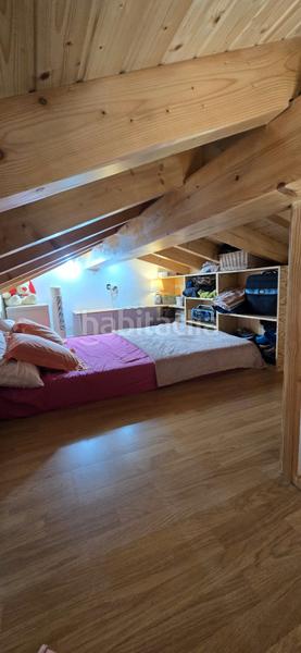 Foto 09e68337-6167-4bcd-85ff-d9828e043010. Casa amb calefacció a Igollo Camargo