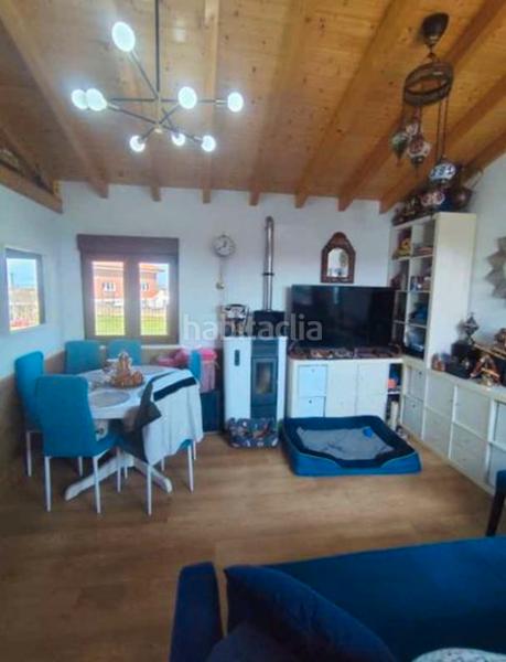 Foto aa54f4bc-fb57-4ffd-b787-e50c7fa5b027. Casa amb calefacció a Igollo Camargo