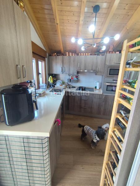 Foto c182ece0-67c7-4926-8546-e3f5c35d140a. Casa amb calefacció a Igollo Camargo